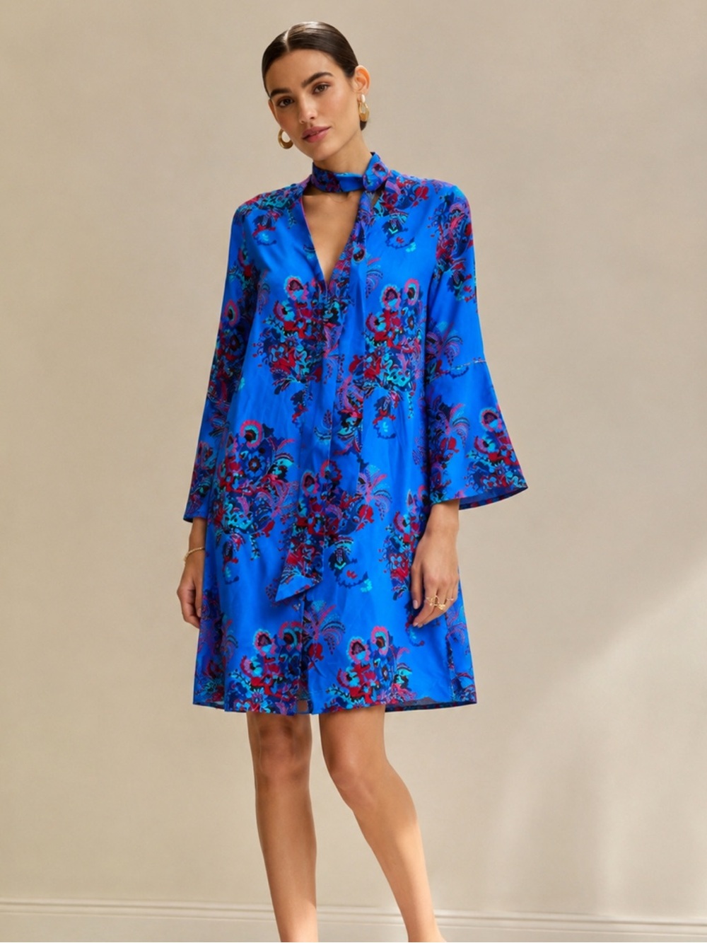 Robert Graham Brenna Tie Neck Shift Mini Dress Silk Viscose Floral Royal Blue